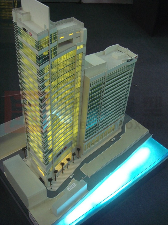 香港汇丰银行模型（1：75）